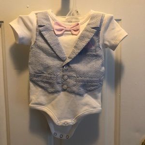 Edgehill Collection baby boy size 3 months
